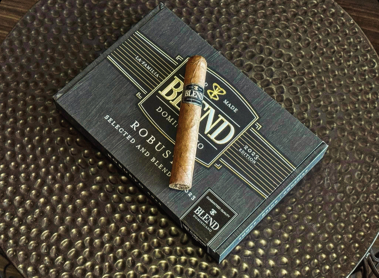 2023 Edition Blend Dominicana "La Familia"  - Robusto