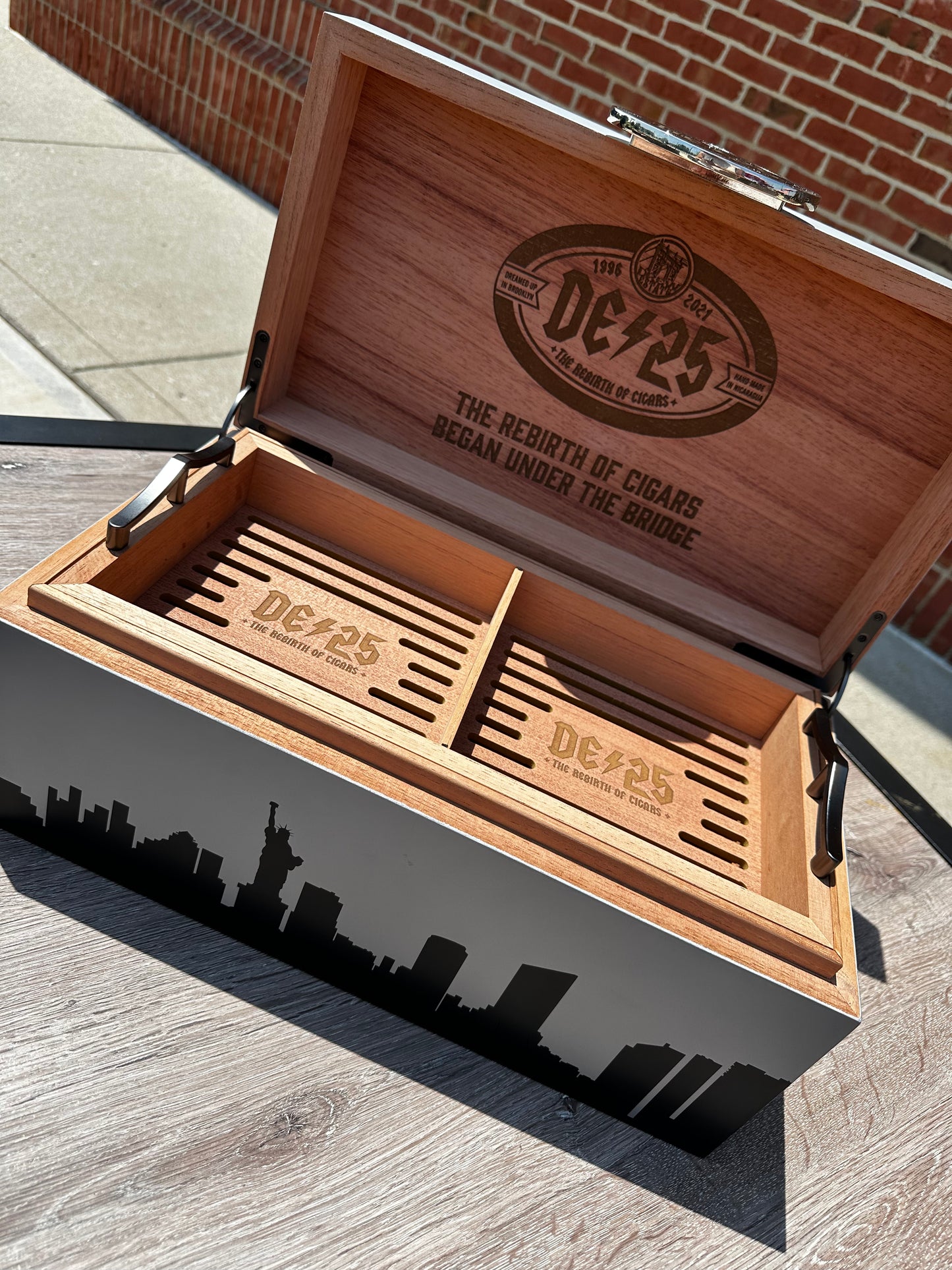 Drew Estate DE4L 25th Anniversary Humidor